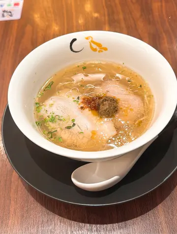 貝汁鹽味拉麵 Shio Hamaguri Soup Ramen