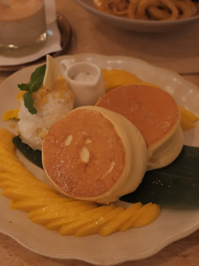 泰式梳乎芒果糯米飯