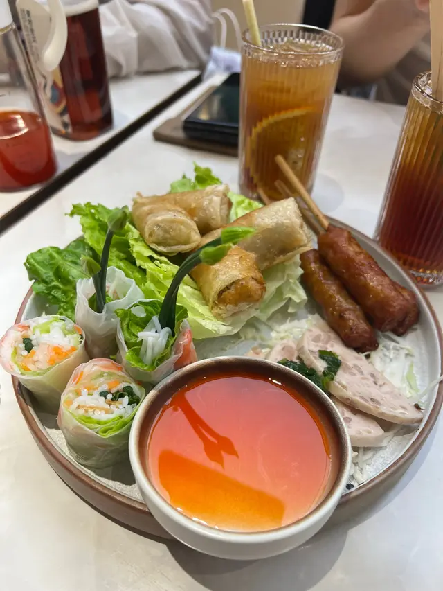 保寧雞絲扎肉湯粉