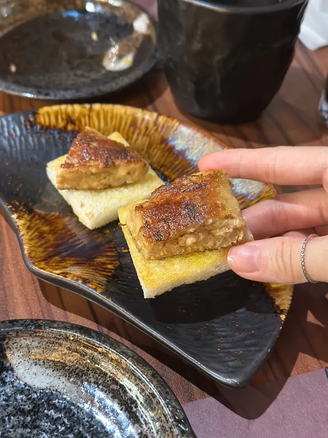 鵝肝多士