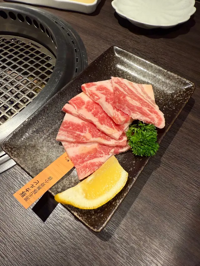 黑毛豚無骨小排