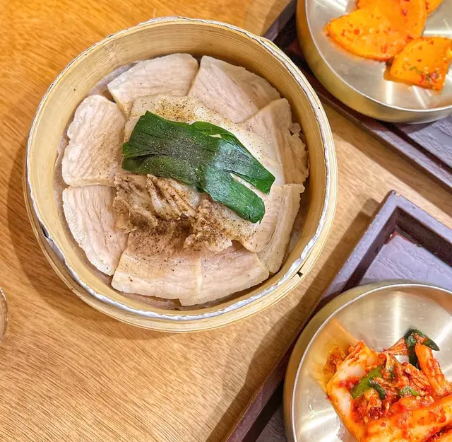 菜包肉