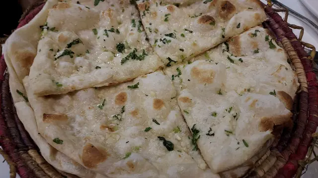 Galric Naan and Sada Naan