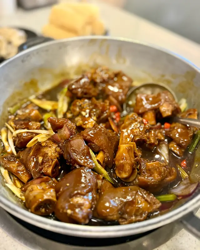 黑椒豬手煲