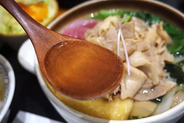 宮崎黑豚肉、日式昆布柴魚鍋定食