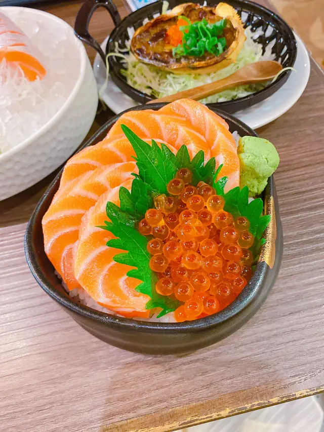 三文魚親子丼158