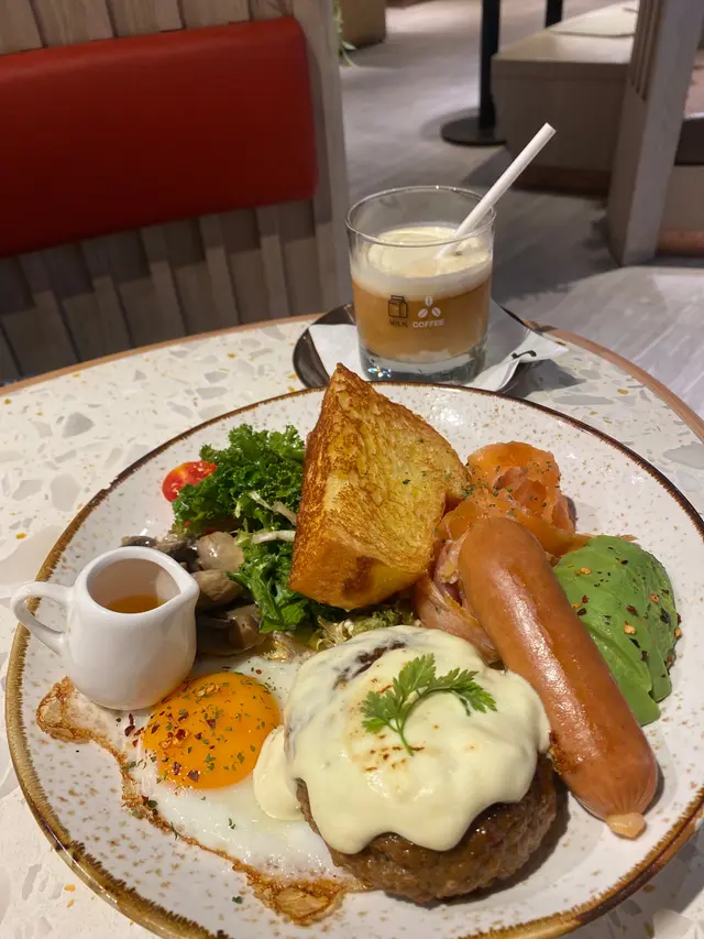 漢堡扒全日早餐