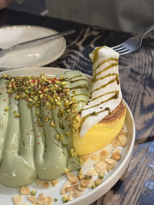 特濃開心果忌廉麻糬梳乎厘