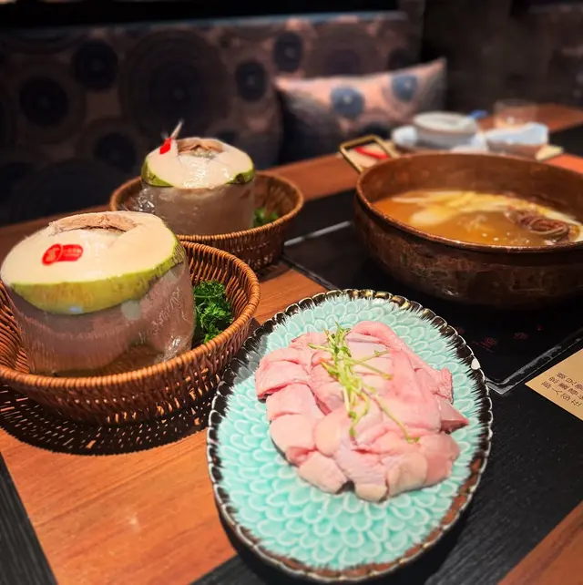 五指毛桃椰子雞湯