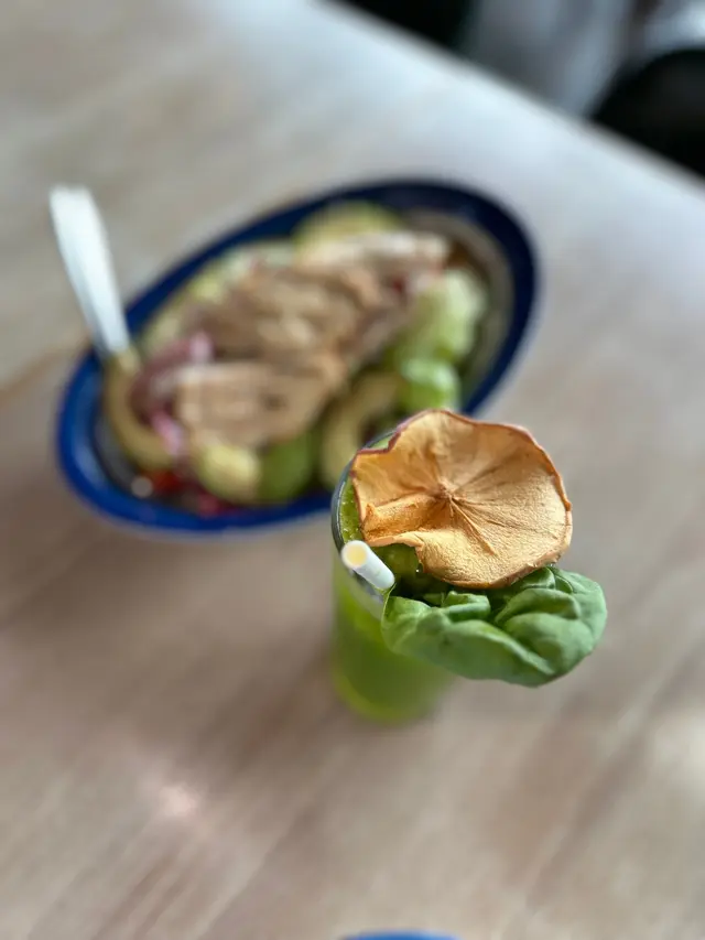 Detox Apple