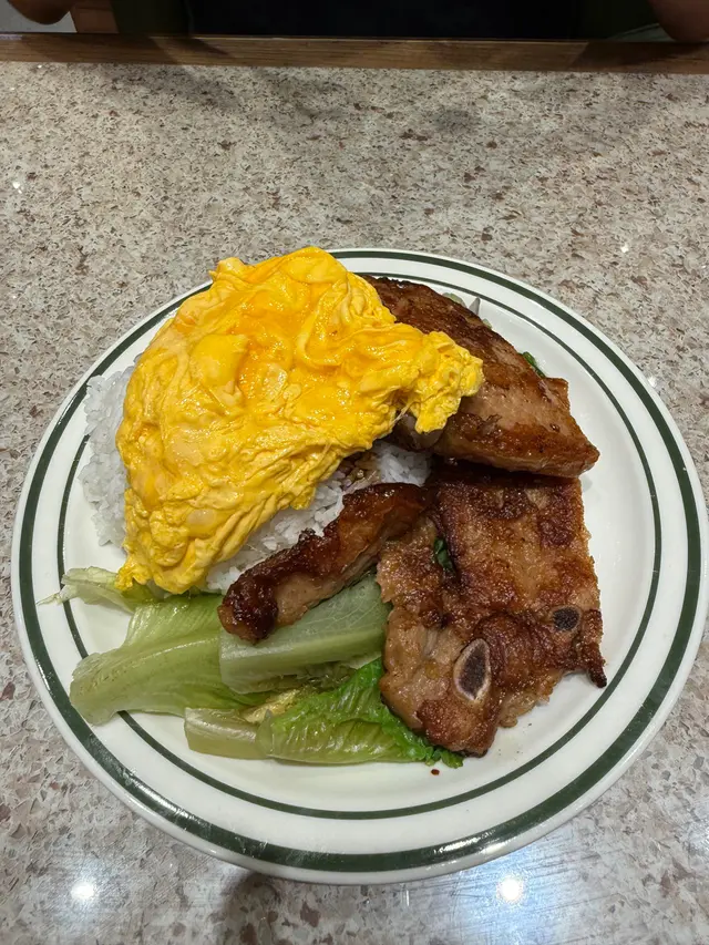 蔥油豬扒炒蛋飯
