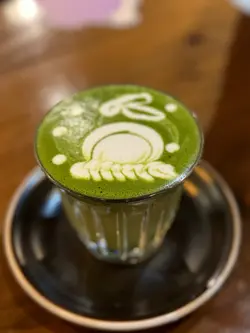 热抹茶鲜奶