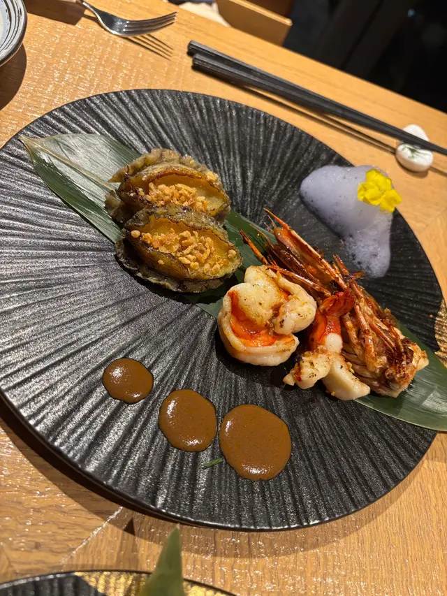 慢煮鮑魚配龍蝦