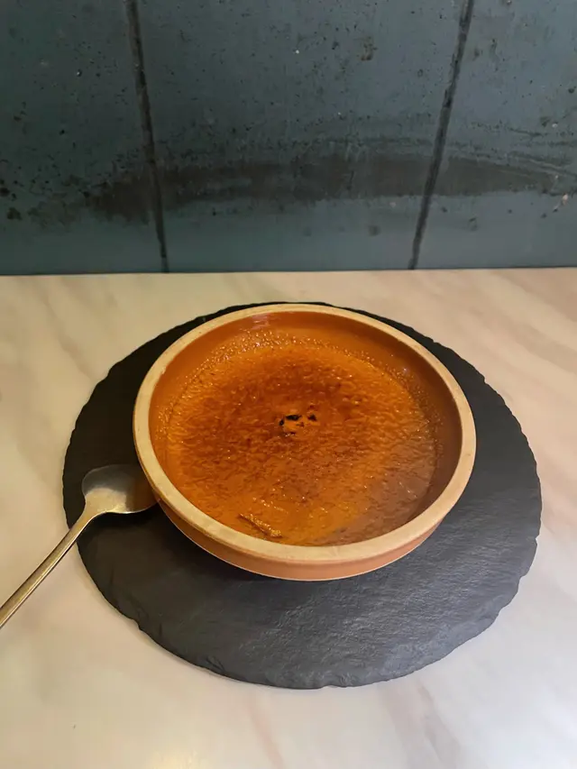  Thai Tea Cream Brulee