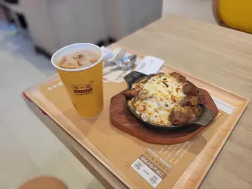 芝士猪软骨焗饭套餐