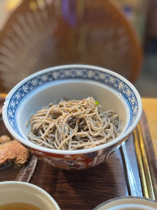 慢煮鴨胸蕎麥沾麵 配秘製阿薩姆紅茶湯
