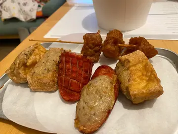 煎酿三宝加炸年糕