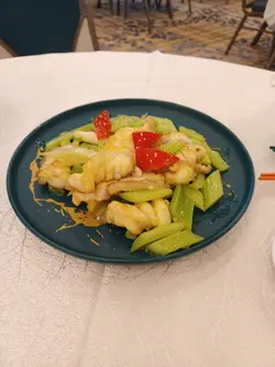 翡翠炒龍躉球