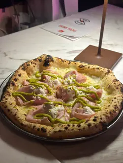 pizza Mortazza