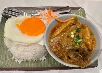 咖喱烧鸡饭