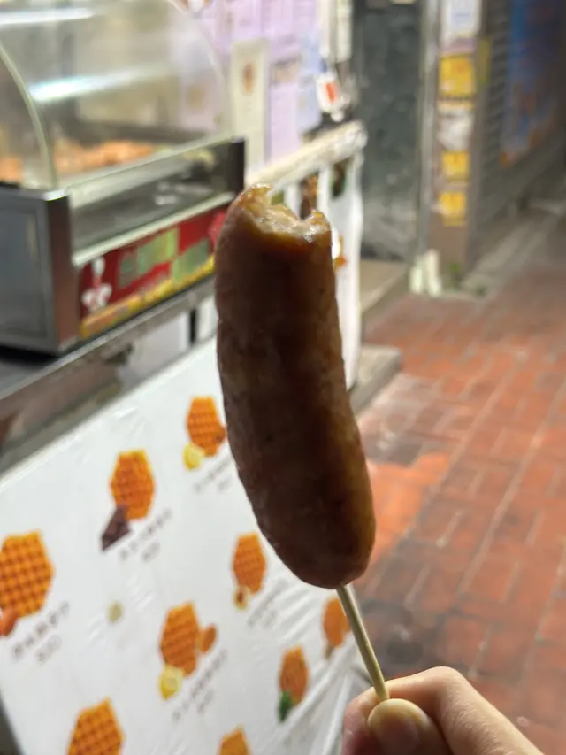 台式Q彈黑椒味脆皮腸