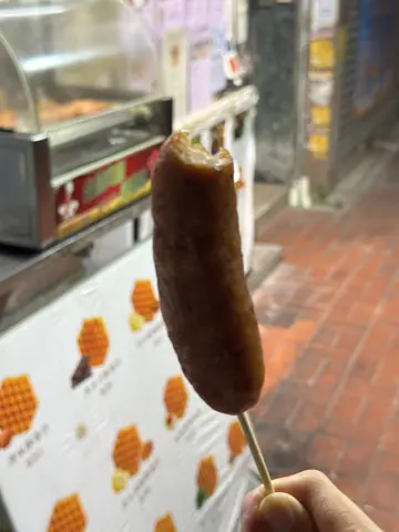 台式Q彈黑椒味脆皮腸
