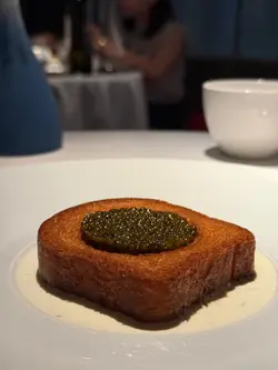 BRIOCHE BEEF TARTARE WITH CAVIAR