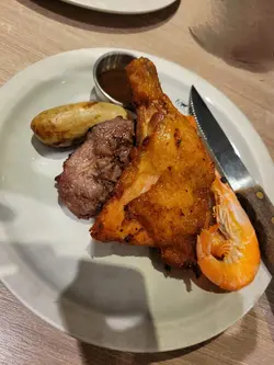 烤肉拼盤