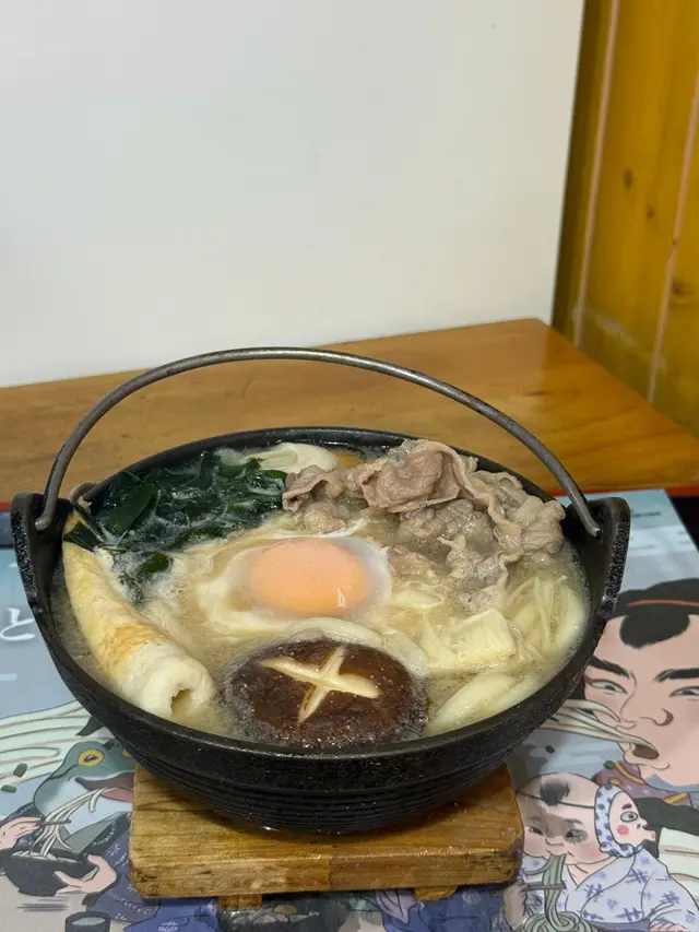 鍋燒鰹魚湯白味噌烏冬