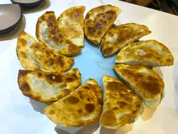 煎餃子