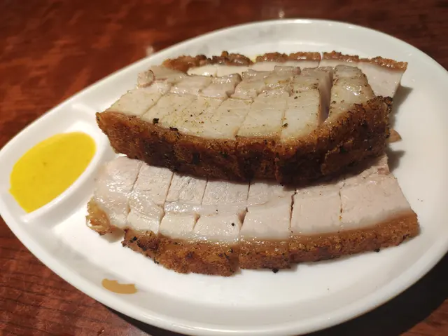 脆皮燒腩仔