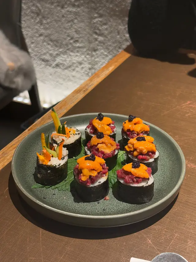 海膽紫菜包飯