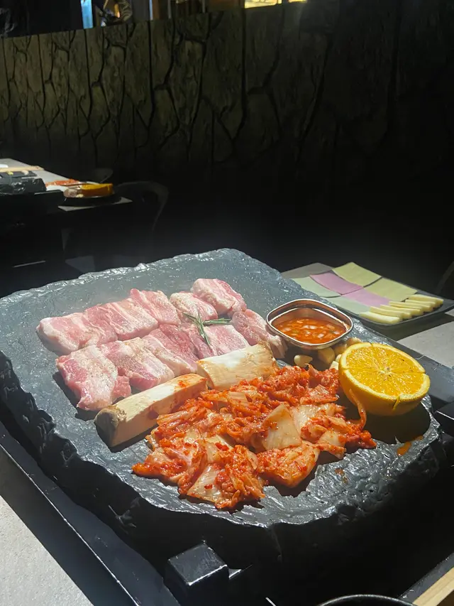 罈子五花肉