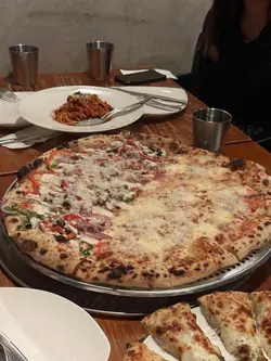 Half & Half  pizza  (Beautiful  chicken  +  Crazy  Cheese)