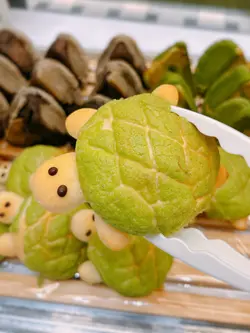抹茶乌龟公仔包