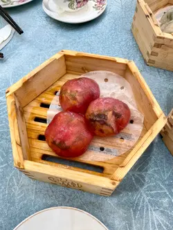 紅菜頭野菌餃