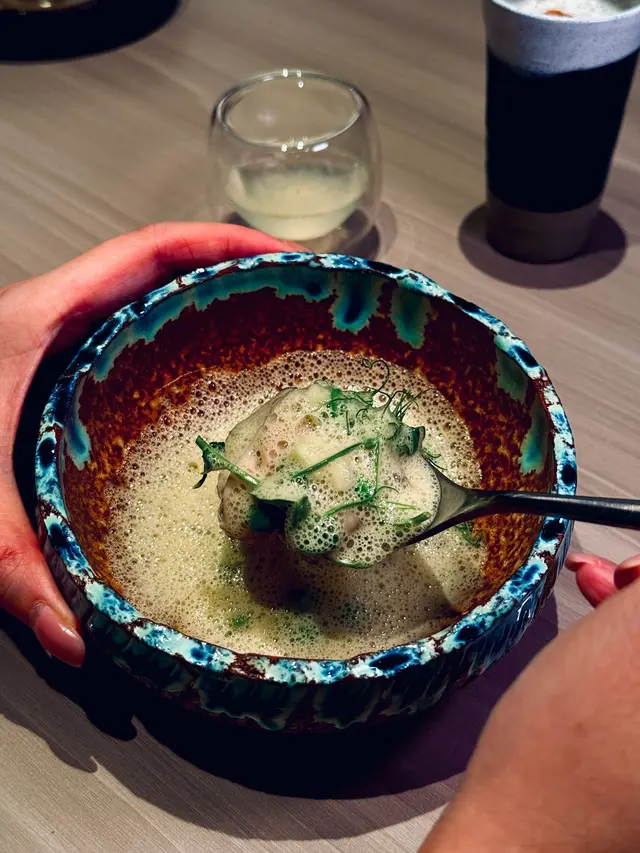 Oyster / Apple / Pea