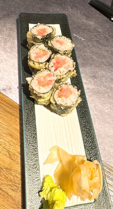 葱吞拿魚腩天扶良卷 Fatty Tuna with Spring Onion Roll