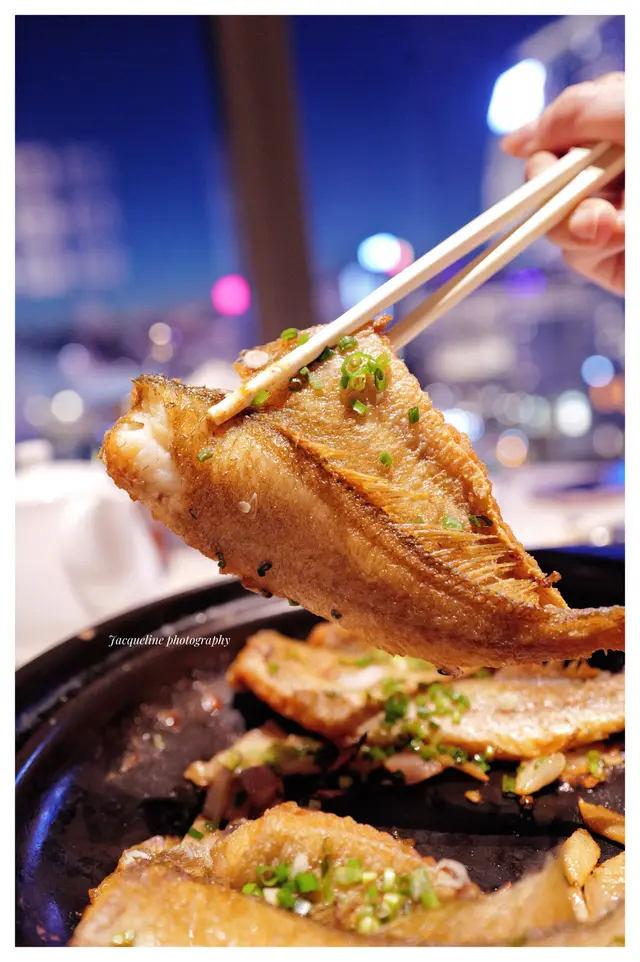 嫩蔥焗小黃魚