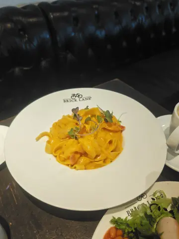 鲜虾南瓜汁宽意大利面