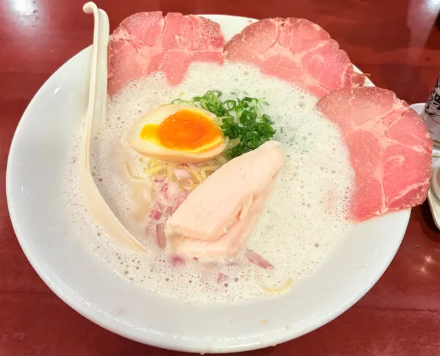 特製雞白湯拉麵
