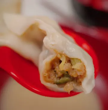 鮮肉芹菜餃 