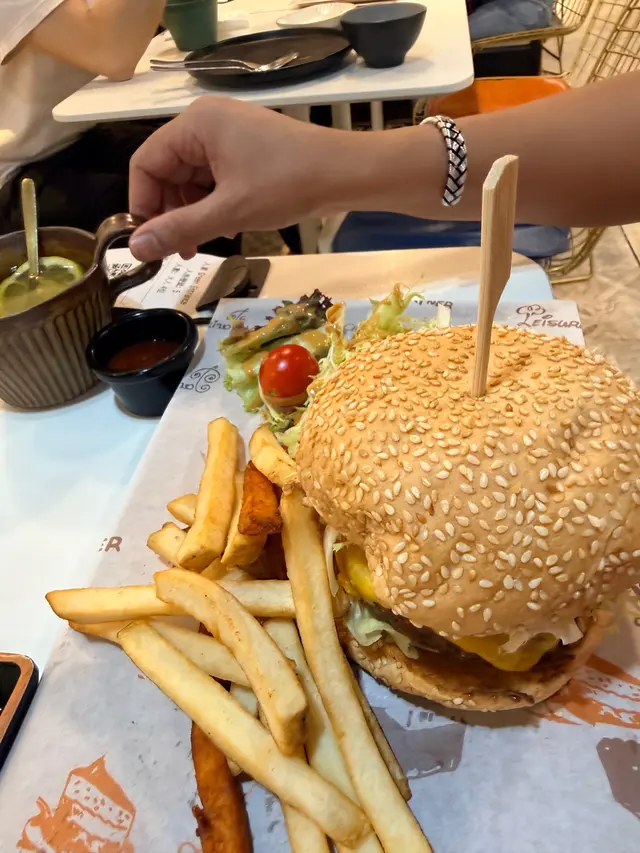 安格斯牛肉漢堡