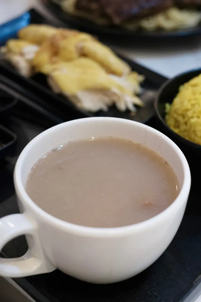 去骨海南雞配香雞油飯