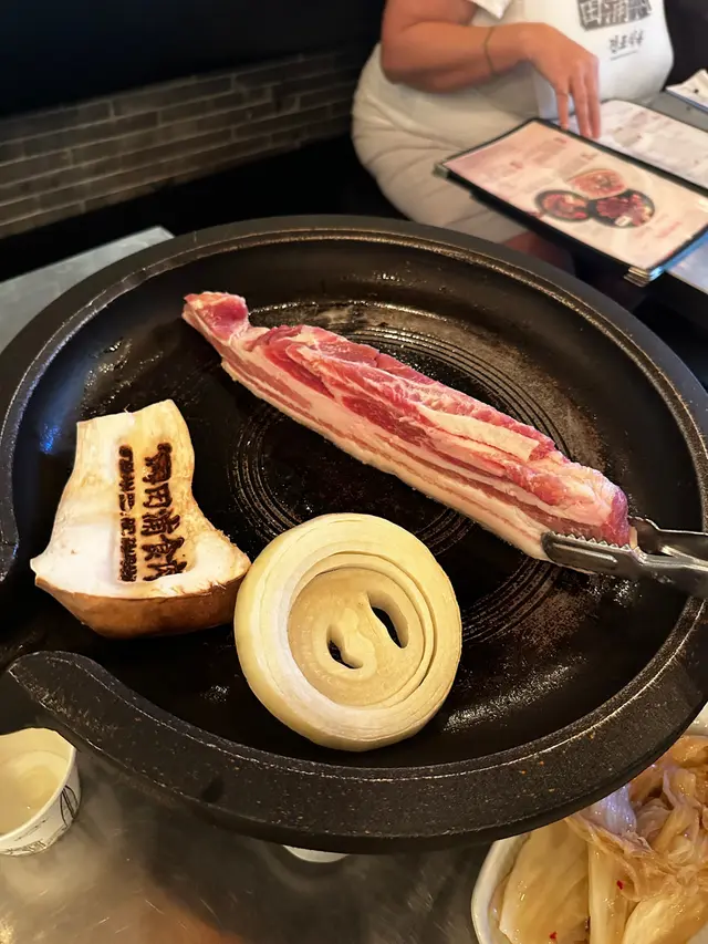 燒豬腩肉