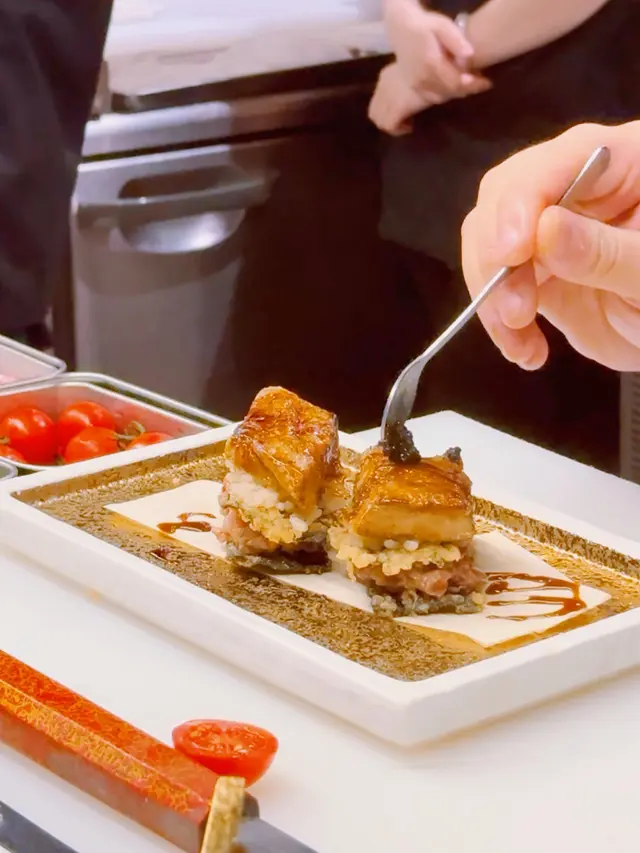 焦糖鵝肝和牛千層脆脆