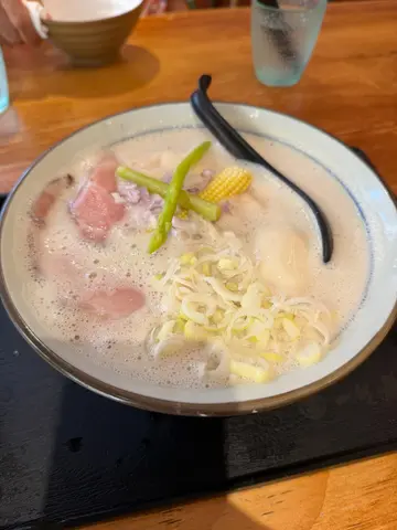 鸡白汤拉面