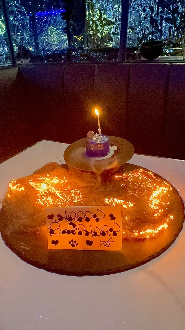 雜莓朱古力慕絲蛋糕  （星座蛋糕）