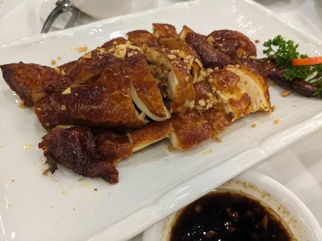 新新一品脆皮雞  -  半隻