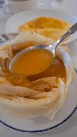 酥皮忌廉龙虾汤